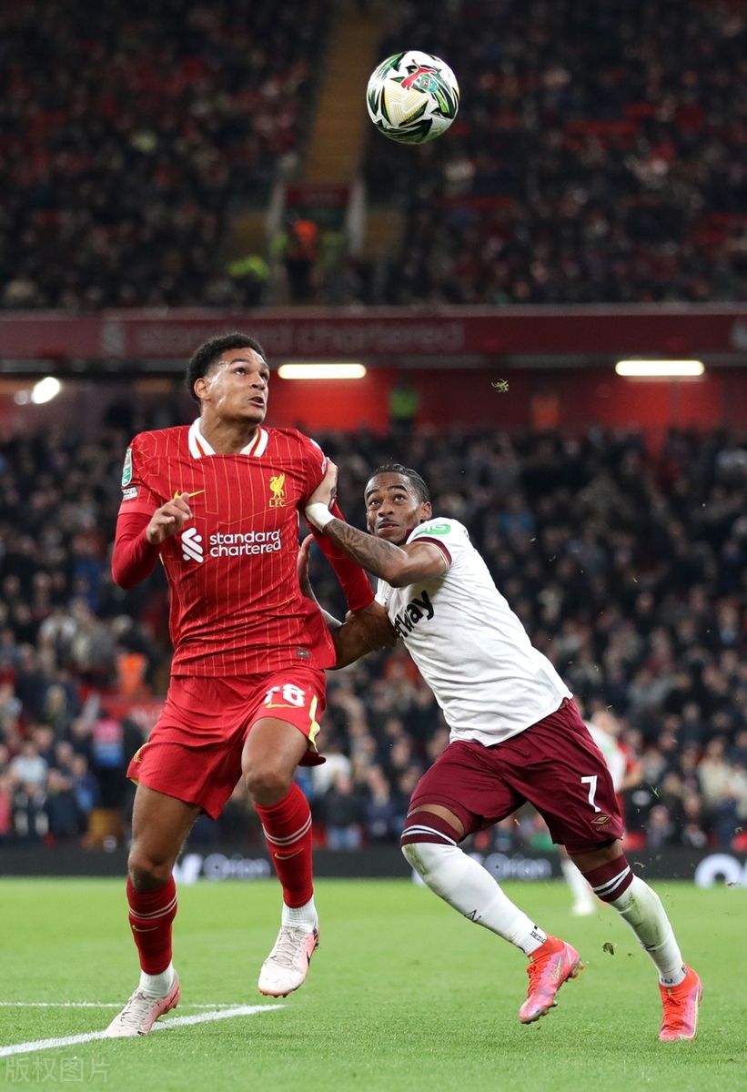 杏彩体育链接-拜仁慕尼黑主场战胜切尔西，成功晋级半决赛(拜仁慕尼黑主场战胜切尔西,成功晋级半决赛了吗)