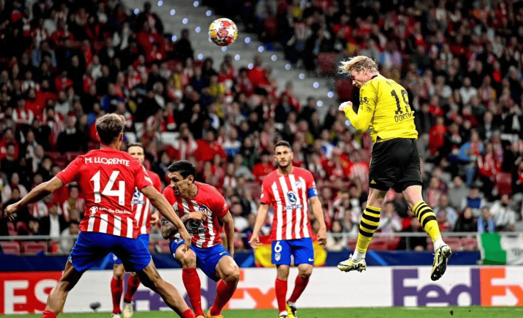 马德里竞技球员亮相,那不勒斯稳操胜券 马德里竞技球员亮相,那不勒斯稳操胜券