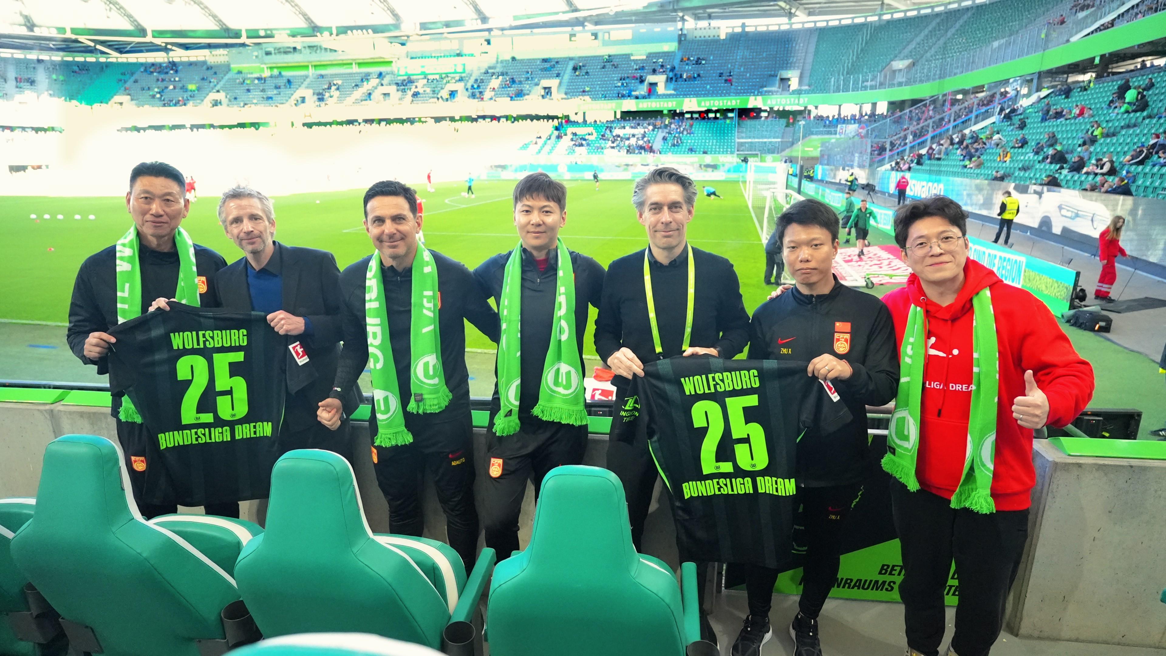 杏彩体育直播-沃尔夫斯堡主场险胜汉堡，保持积分不变的简单介绍