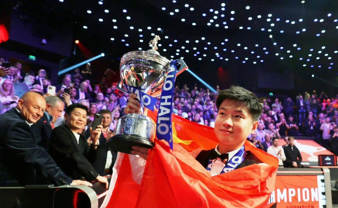 冠军争夺赛中球员表现出色荣耀加冕的简单介绍 冠军争夺赛中球员表现出色荣耀加冕的简单介绍