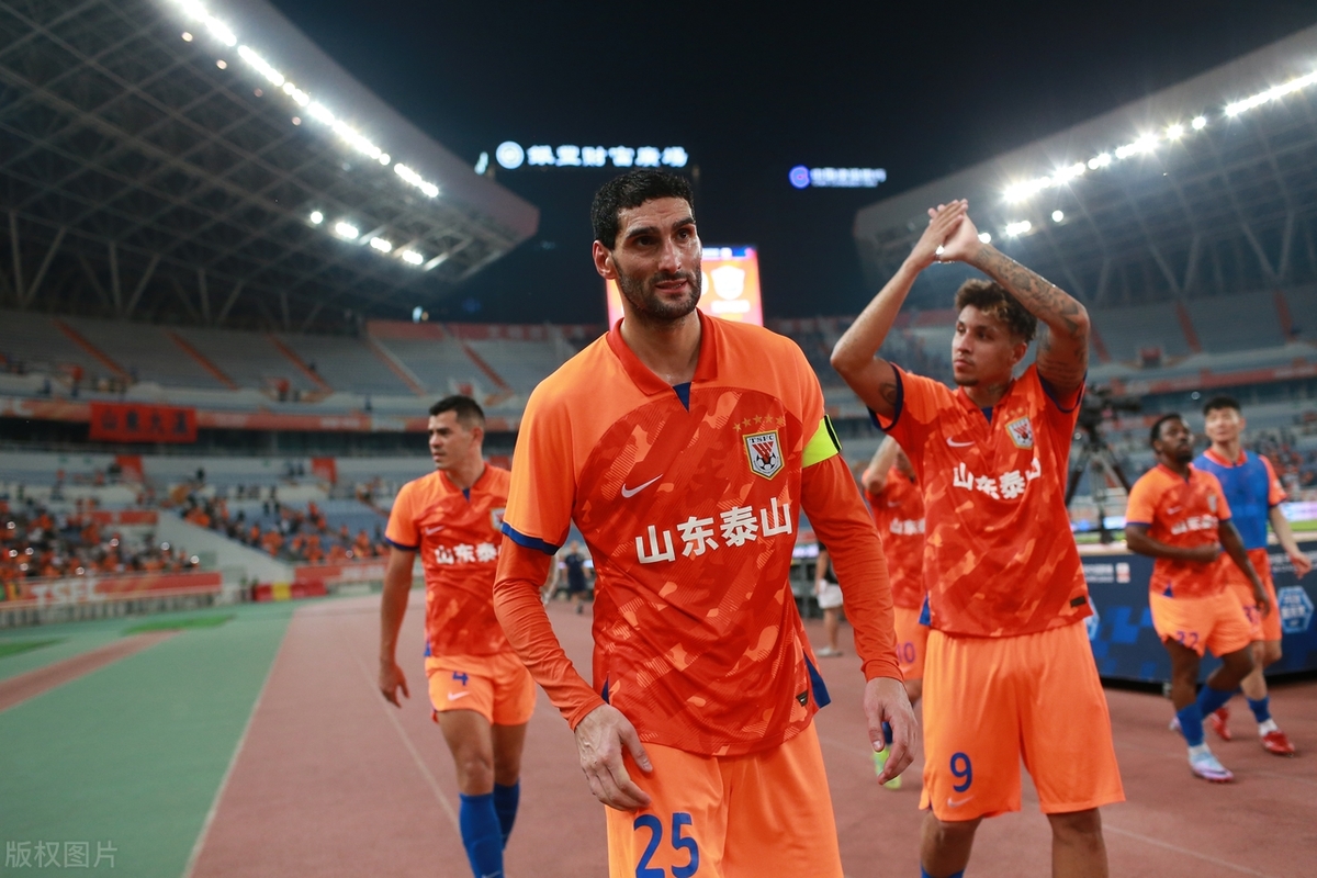 杏彩体育官网-包含鹿岛鹿角战胜山东泰山，继续保持不败的词条