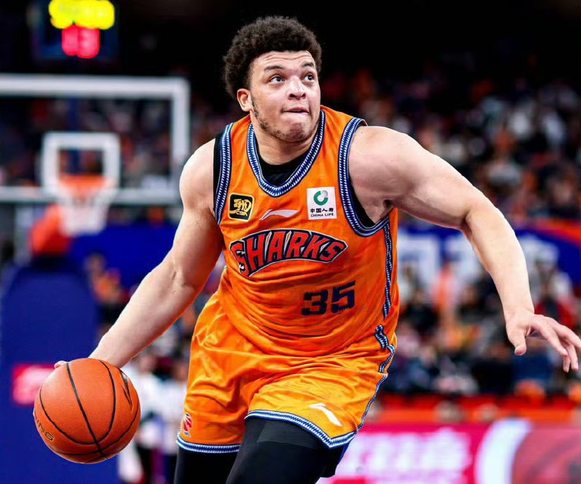 关于阿尔及利亚篮球英雄加盟西班牙超级联赛,耀眼登场的信息 关于阿尔及利亚篮球英雄加盟西班牙超级联赛,耀眼登场的信息