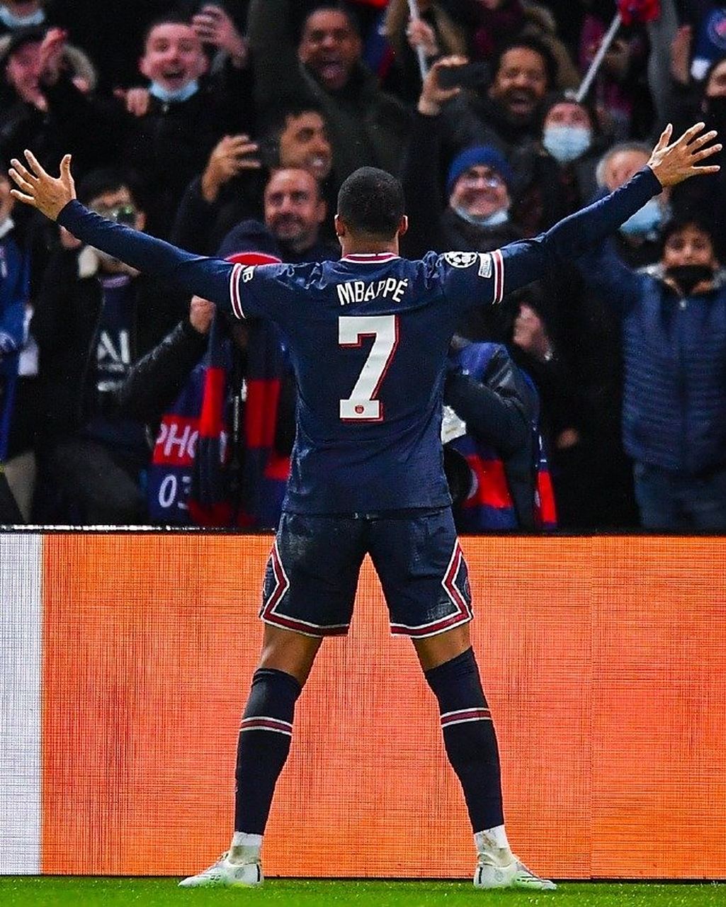 文图瓦应对巴黎圣日耳曼，胜券在握早已言明的简单介绍