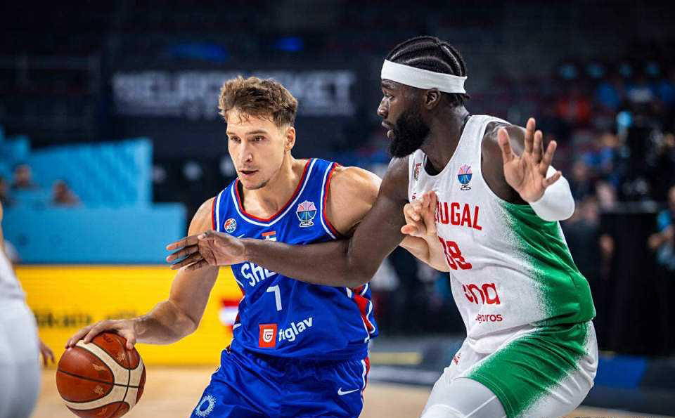 塞尔维亚实力强劲,欧预赛前途堪忧 塞尔维亚实力强劲,欧预赛前途堪忧