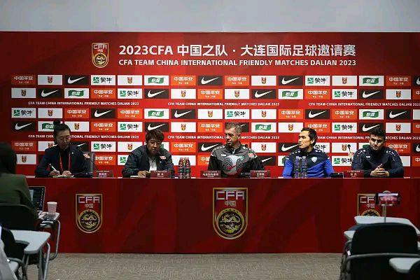 北京队全力备战,为争取胜利做好准备 北京队全力备战,为争取胜利做好准备