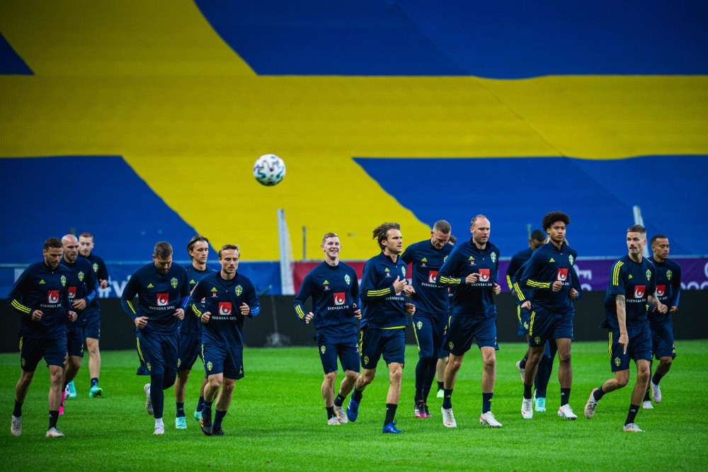 西班牙客场大胜波兰，稳坐小组次席