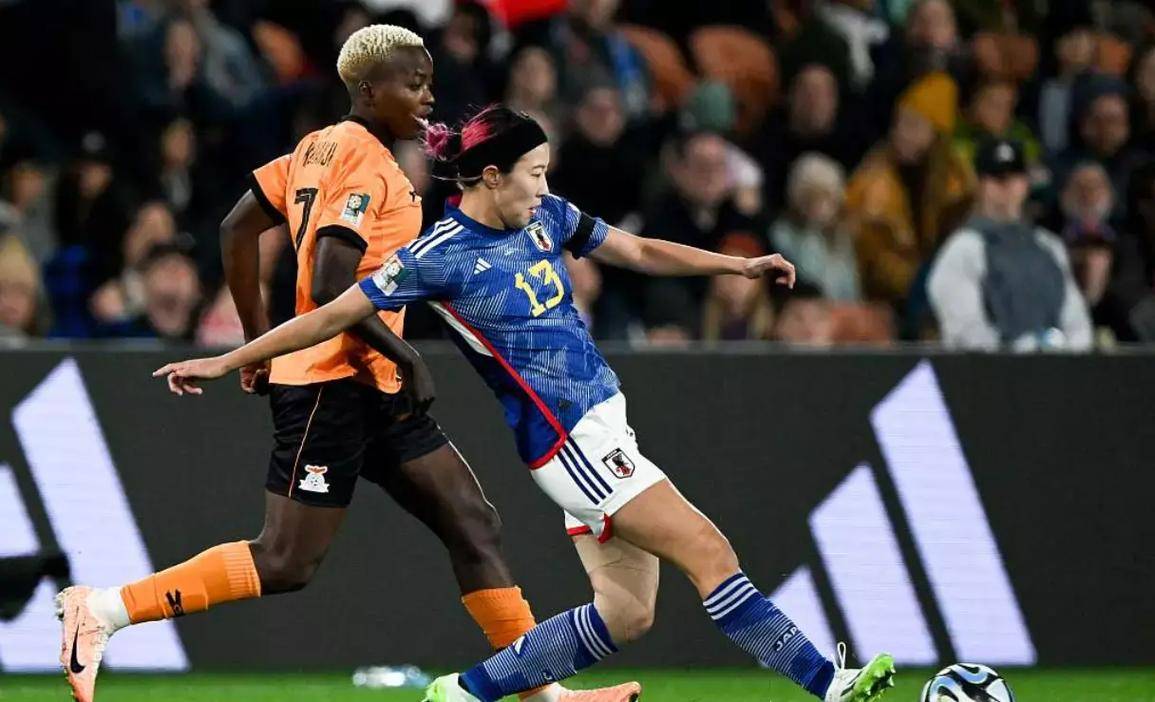 杏彩体育官网-日本足球女队冷静应对，成功晋级决赛