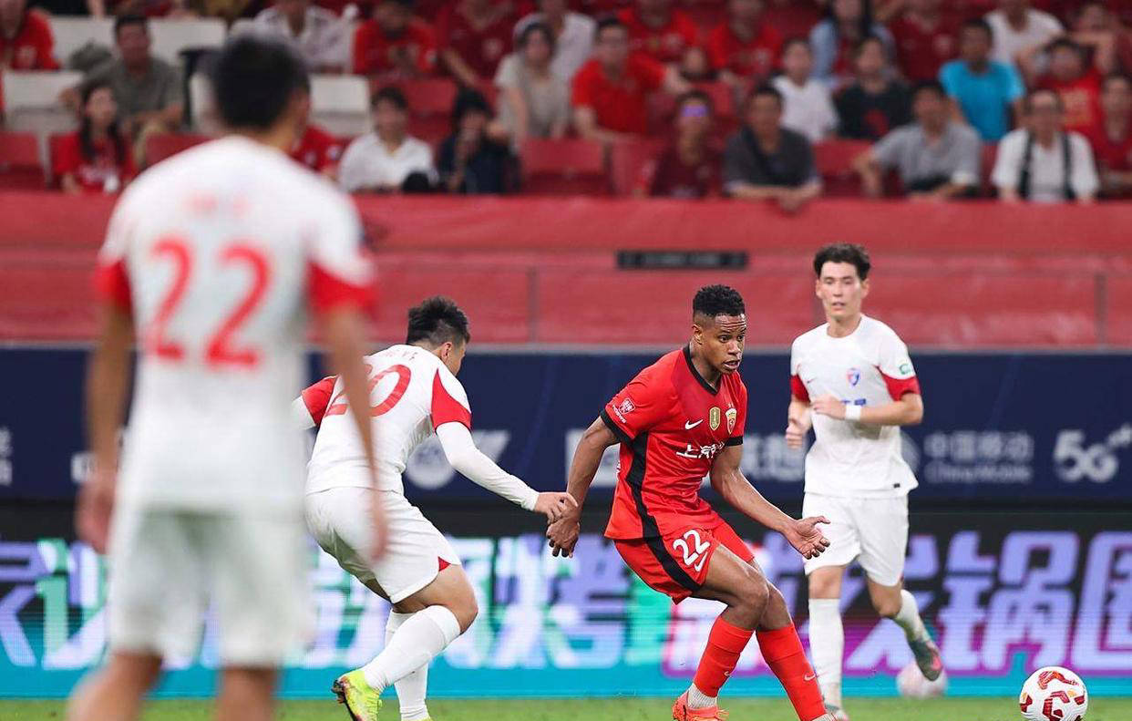 包含上港备战下轮比赛,主帅豪言取胜的词条 包含上港备战下轮比赛,主帅豪言取胜的词条