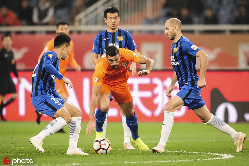 苏宁主场告捷,联赛实力彰显领跑积分榜的简单介绍 苏宁主场告捷,联赛实力彰显领跑积分榜的简单介绍