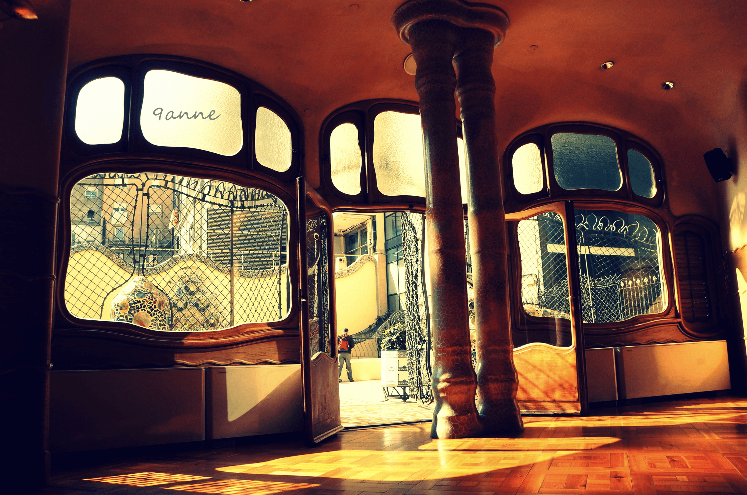 杏彩体育官网-包含巴塞罗那防线长城舍尔尼紧守大门，不给对手机会的词条