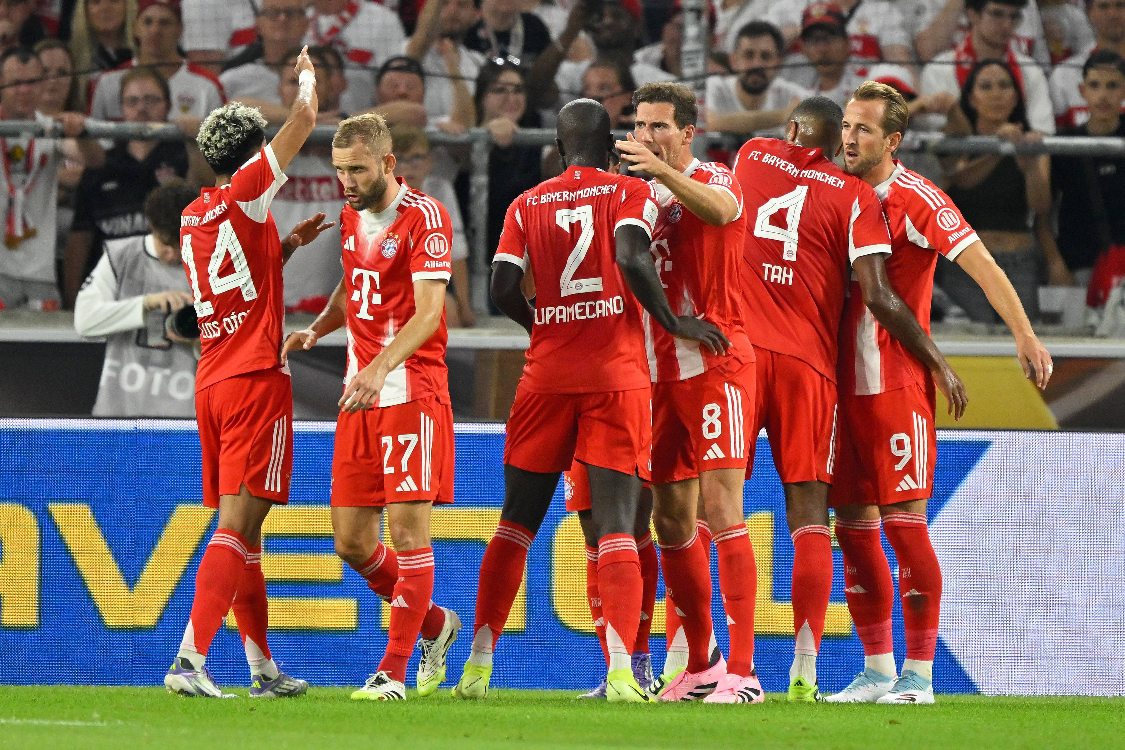 包含雷恩俱乐部正准备迎战莱比锡红牛的词条